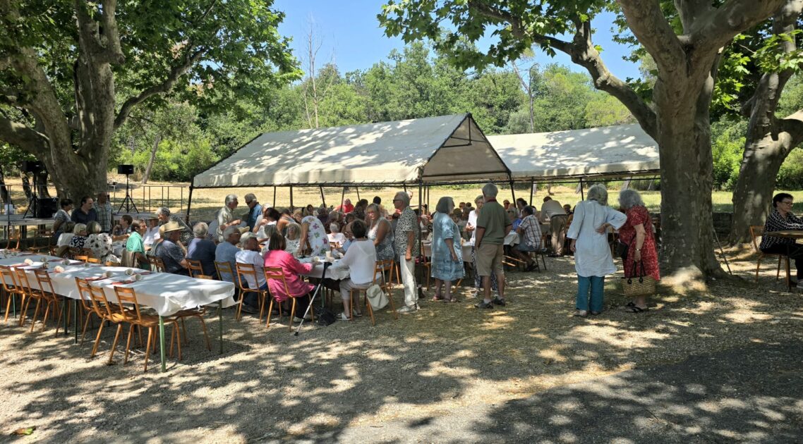photo prise lors du repas de l'an dernier