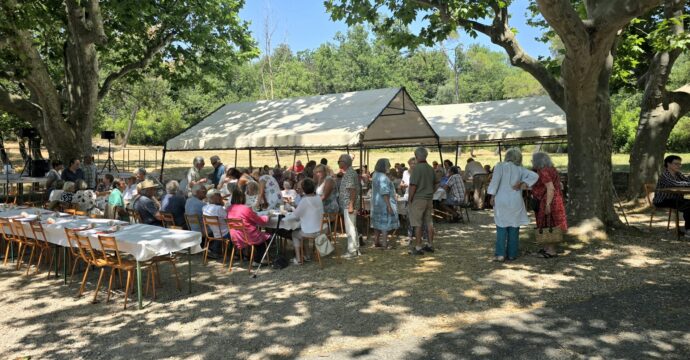 photo prise lors du repas de l'an dernier